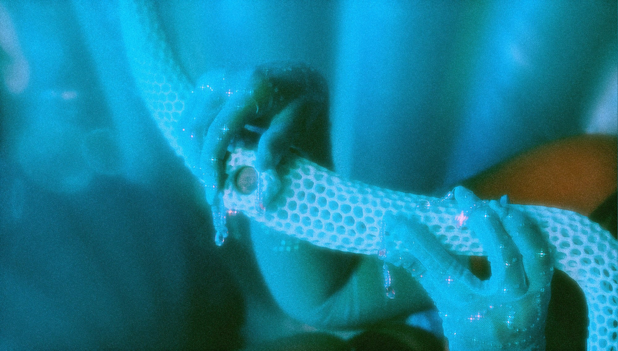 soft-glow-teal.jpg